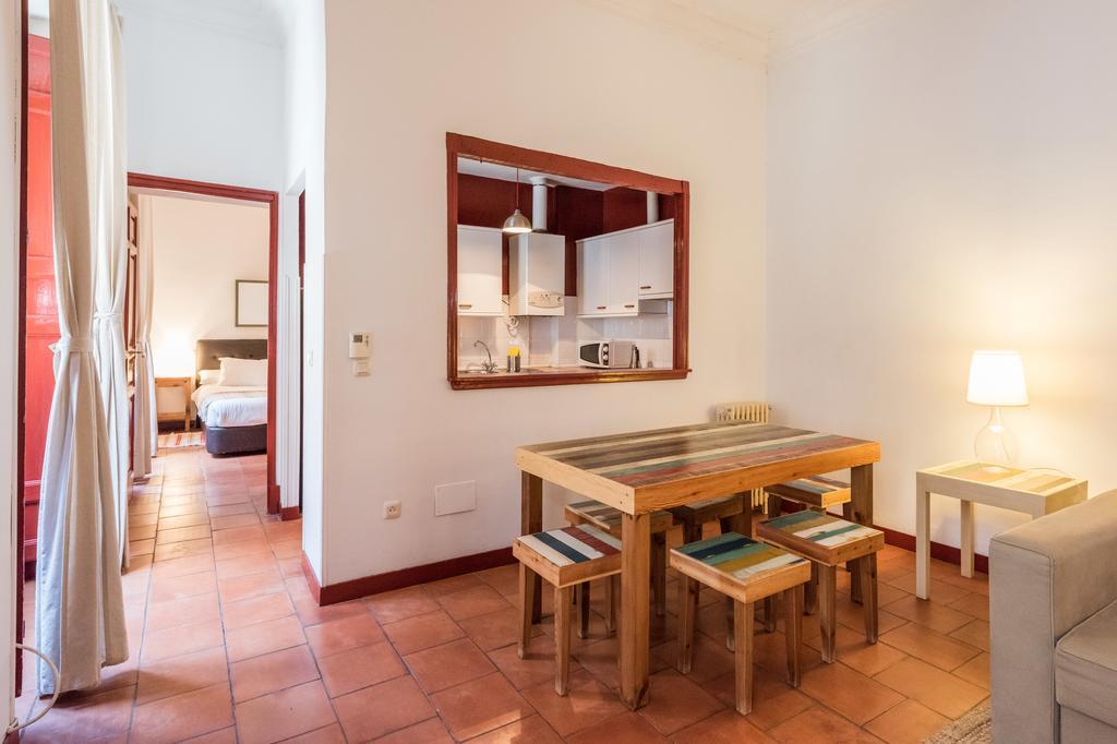 Apartamentos Madrid Centro W Εξωτερικό φωτογραφία