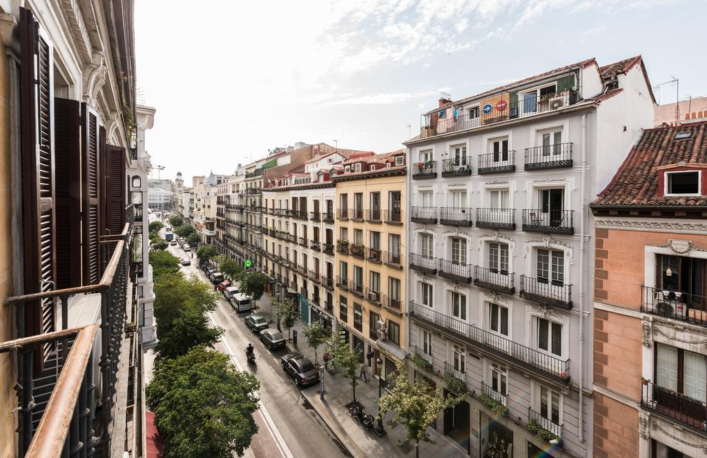 Apartamentos Madrid Centro W Εξωτερικό φωτογραφία