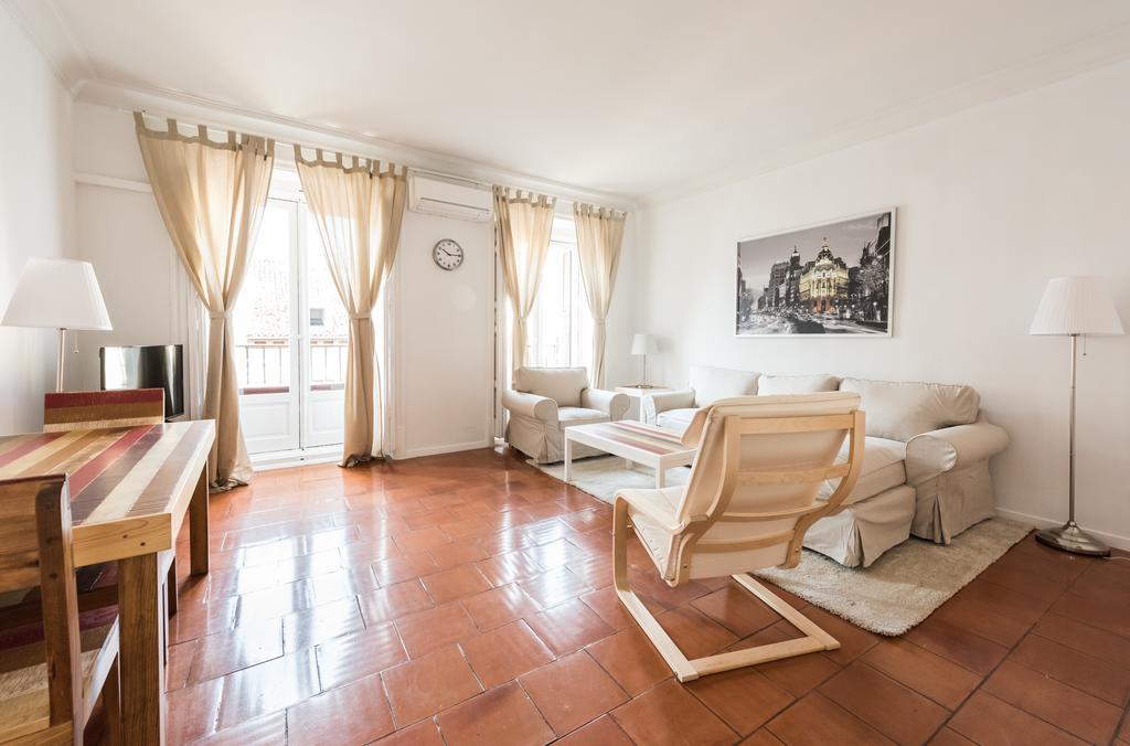 Apartamentos Madrid Centro W Εξωτερικό φωτογραφία