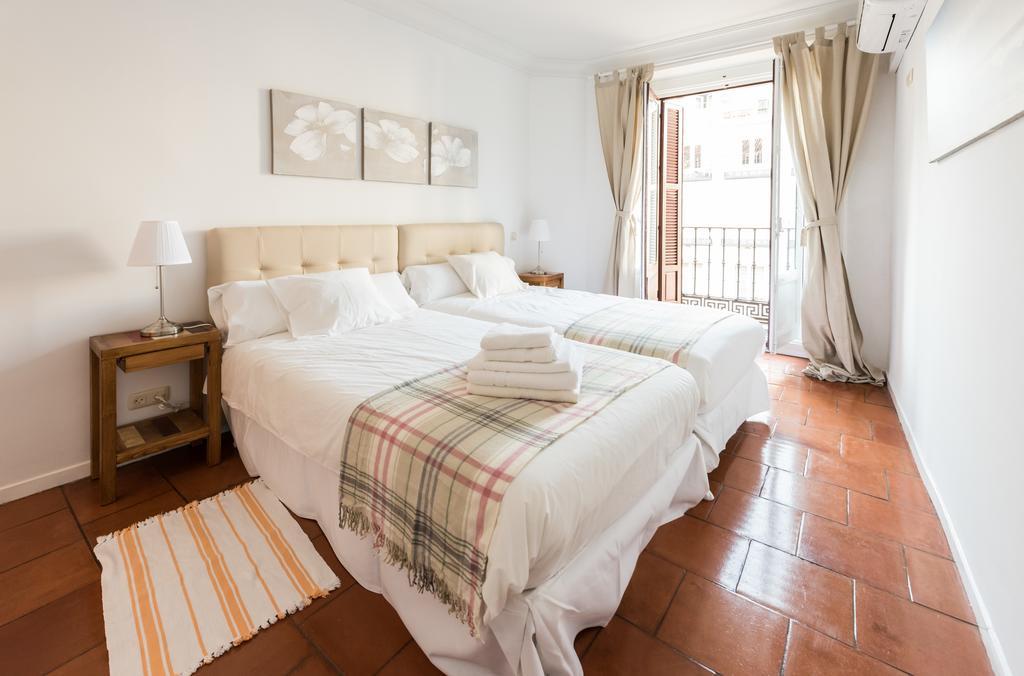 Apartamentos Madrid Centro W Εξωτερικό φωτογραφία